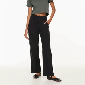 Aritzia Wilfred Free Modern Utility Pant